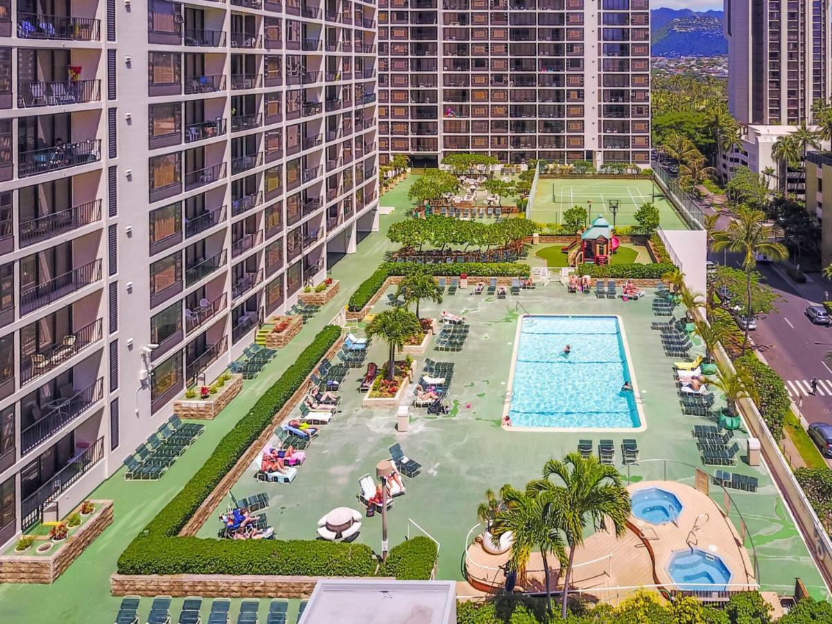 Waikiki Banyan By Koko Resorts Honolulu Esterno foto